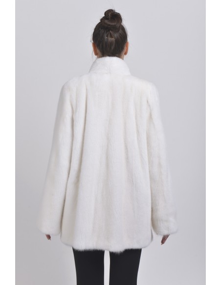 Short withe mink coat back side