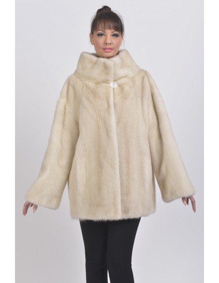 Short pearl white mink coat front side